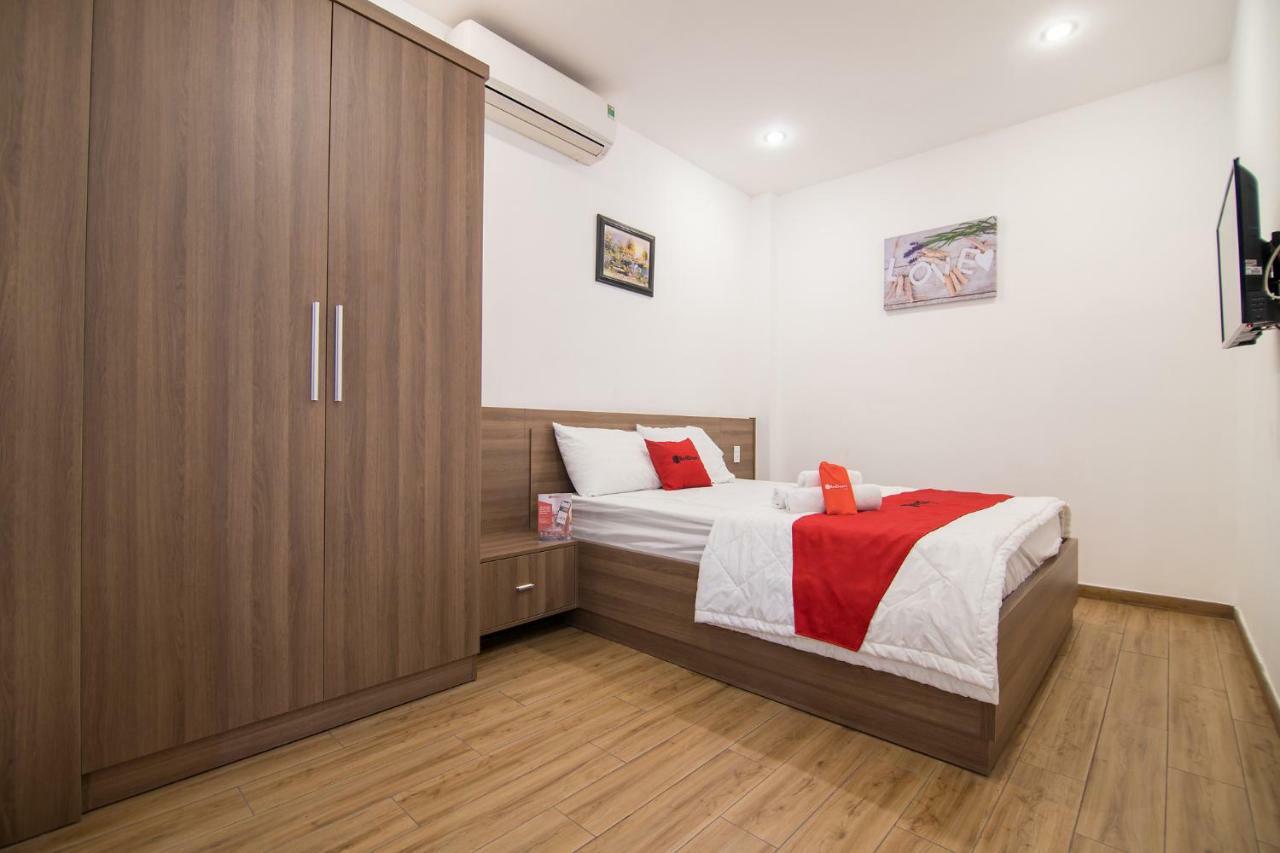 Reddoorz Plus Near Tan Dinh Market Хошимин Экстерьер фото