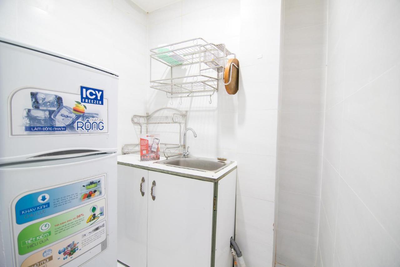 Reddoorz Plus Near Tan Dinh Market Хошимин Экстерьер фото